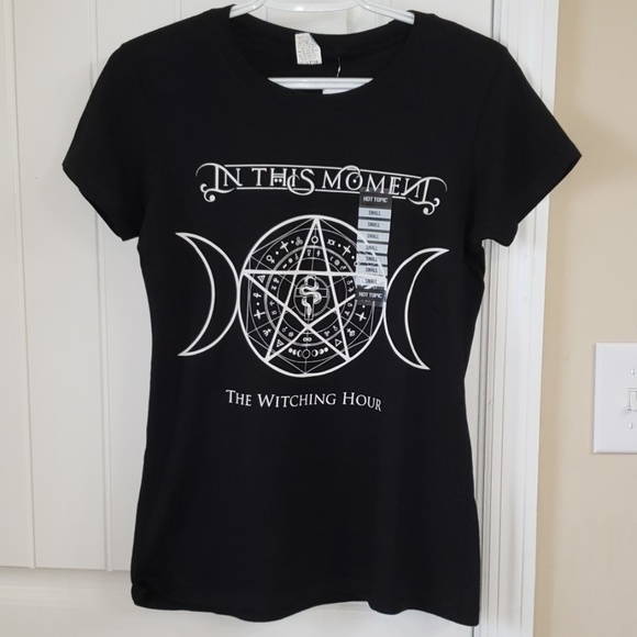 Pacific Tops - NW "The Witching Hour" Tee Small (Juniors)